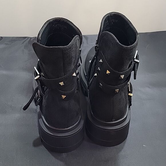 BRAND NEW SHU SHOP STUDDED SOFT FAUX SUEDE CHUNKY LUG SOLE BOOT - Picture 7 of 15